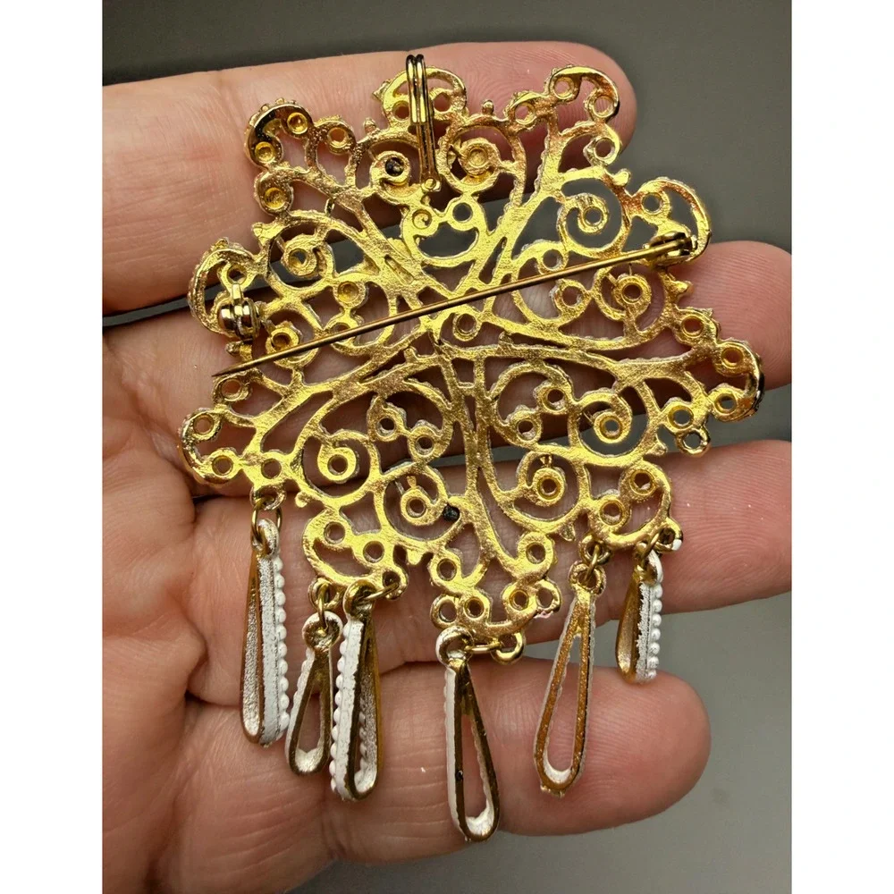 Vintage White Enamel Filigree Lacy Brooch Pin Pendant Dangles 1960s-1970s BOLD